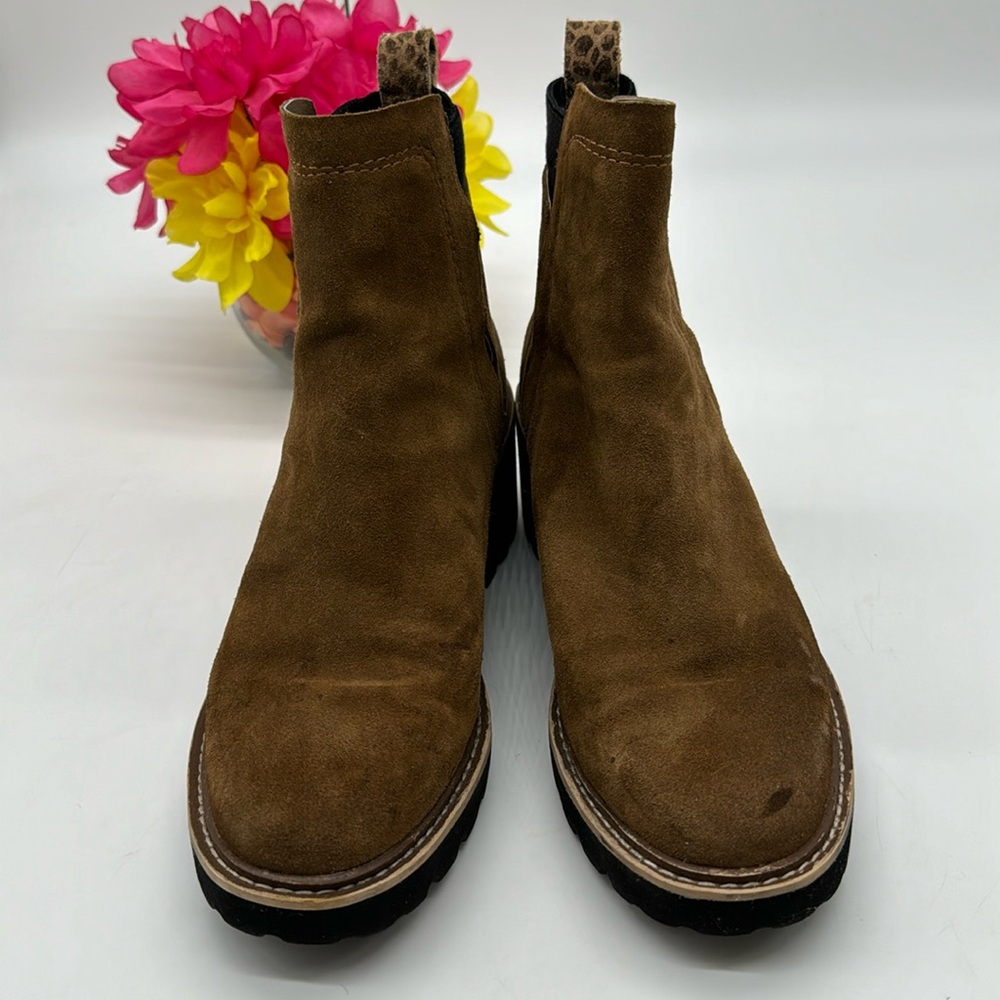 Dolce Vita Brown Low Wedge Suede Ankle Boot Touch of Leopard Print @ pull Size 9 - Picture 2 of 7